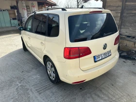 VW Touran 2.0 Дизел Автоматик 140к.с. , снимка 3