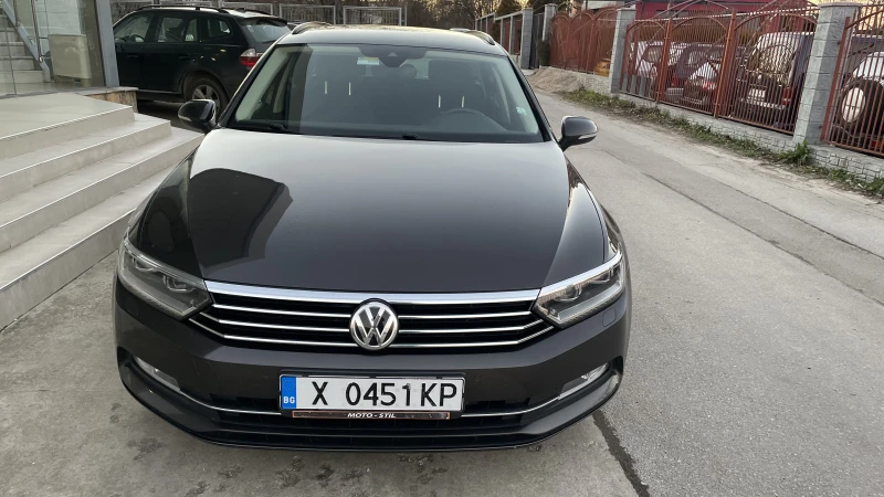 VW Passat B-8, снимка 1 - Автомобили и джипове - 47977561