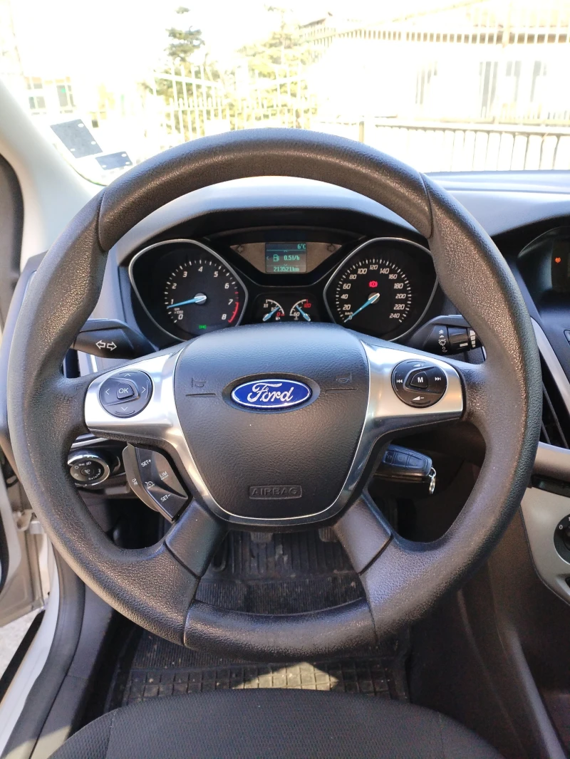 Ford Focus, снимка 7 - Автомобили и джипове - 48480257