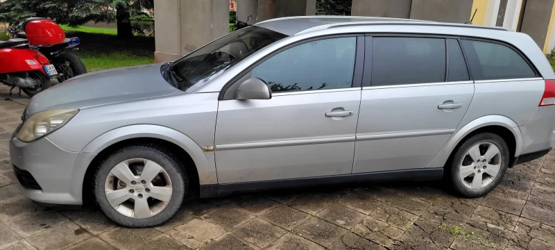 Opel Vectra 1.9 cdti, снимка 7 - Автомобили и джипове - 49581083