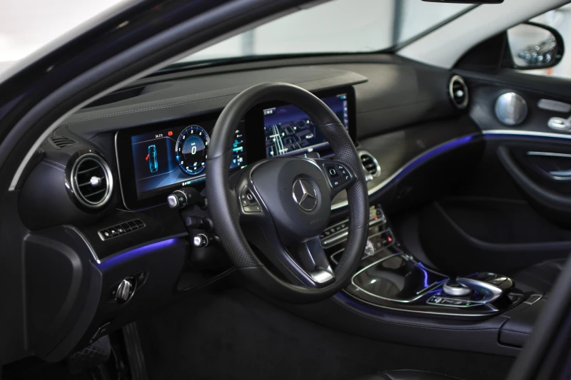 Mercedes-Benz E 350 360Camera/Burmester/StarDust, снимка 7 - Автомобили и джипове - 51117552