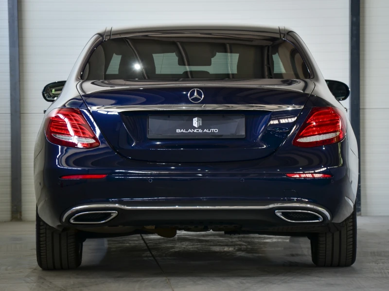 Mercedes-Benz E 350 360Camera/Burmester/StarDust, снимка 5 - Автомобили и джипове - 51117552