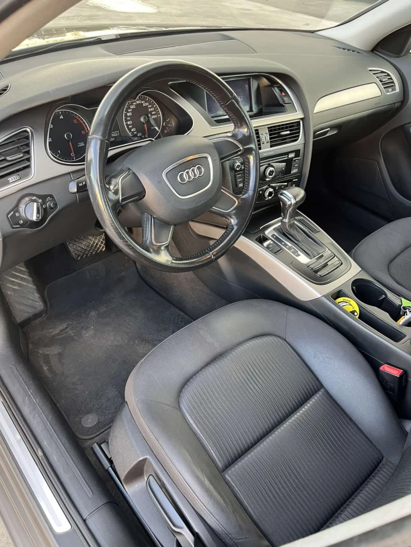 Audi A4, снимка 12 - Автомобили и джипове - 52698568