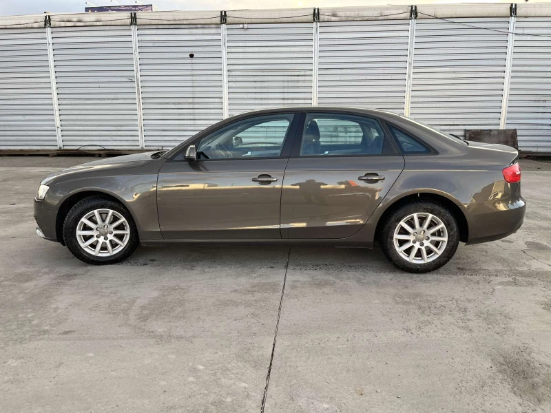 Audi A4, снимка 7 - Автомобили и джипове - 52698568