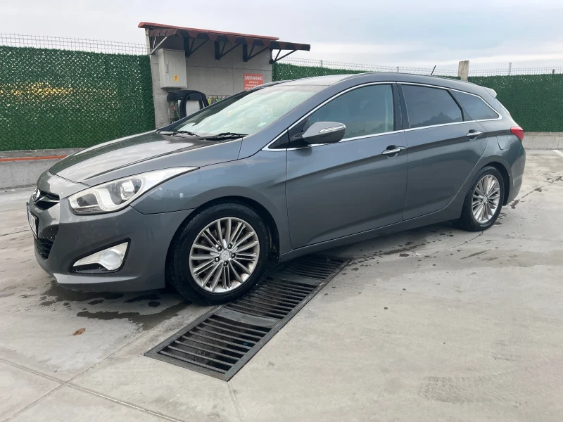 Hyundai I40, снимка 4 - Автомобили и джипове - 52709366