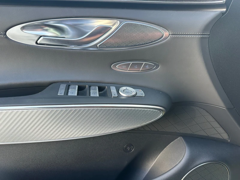 Genesis GV70, снимка 16 - Автомобили и джипове - 52824131