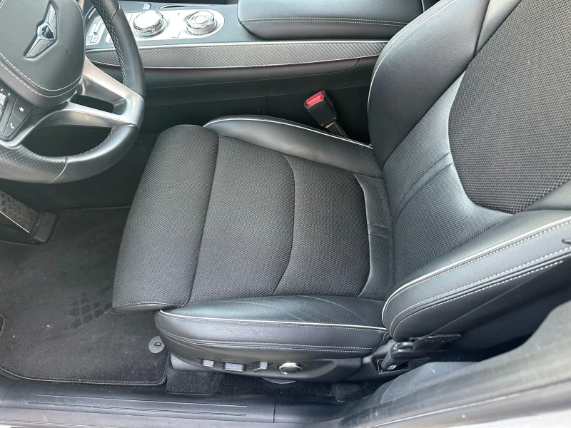 Genesis GV70, снимка 8 - Автомобили и джипове - 52824131