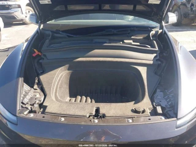 Tesla Model Y, снимка 10 - Автомобили и джипове - 56689534