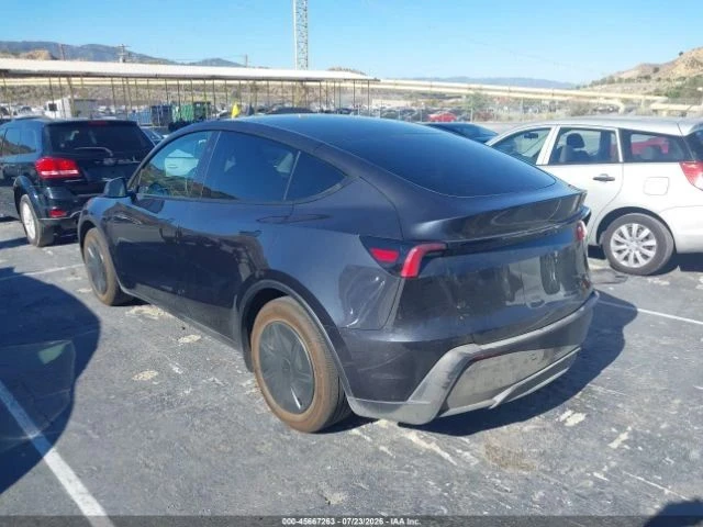 Tesla Model Y, снимка 3 - Автомобили и джипове - 56689534
