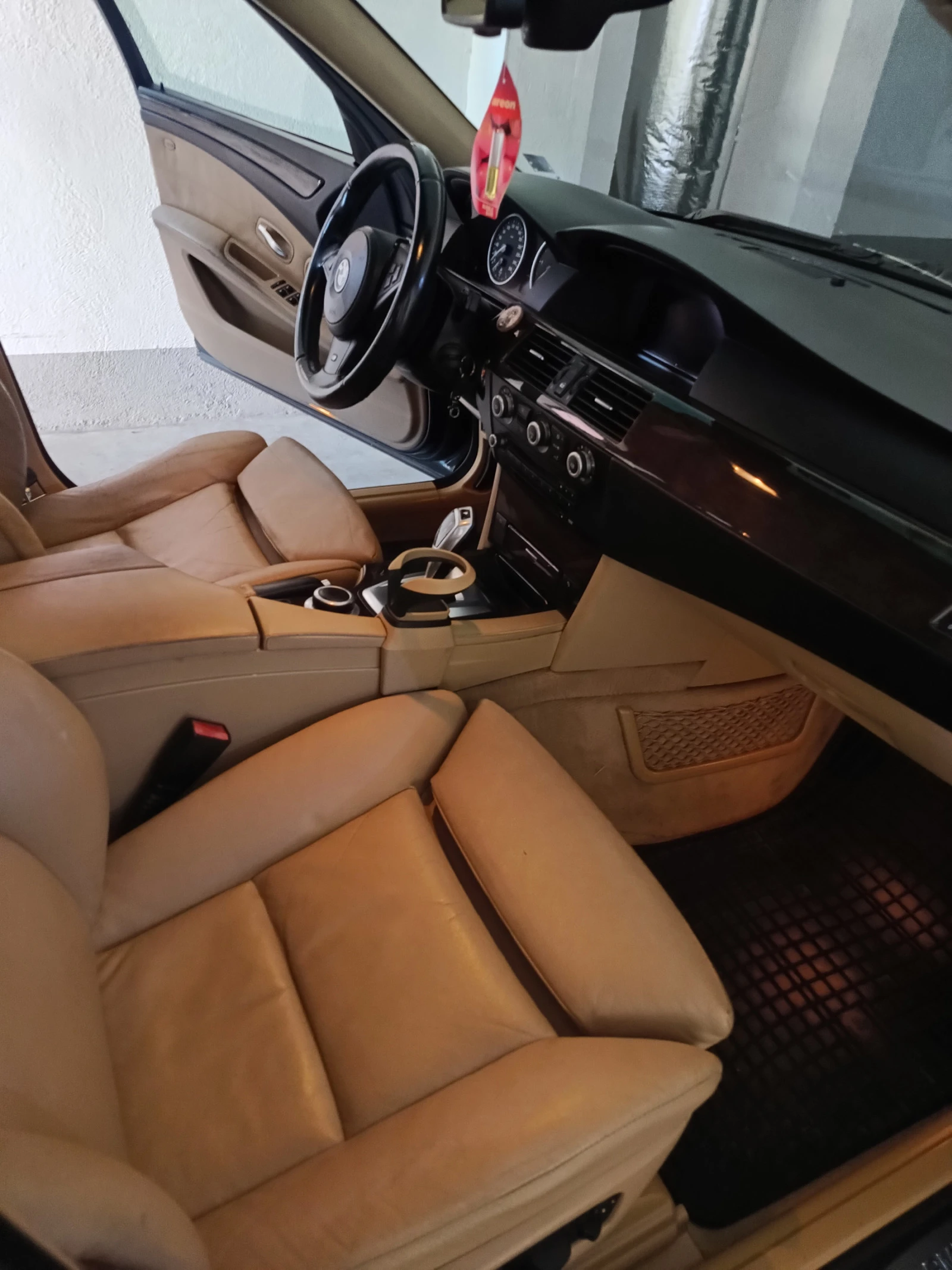 BMW 530  61 | Mobile.bg   15