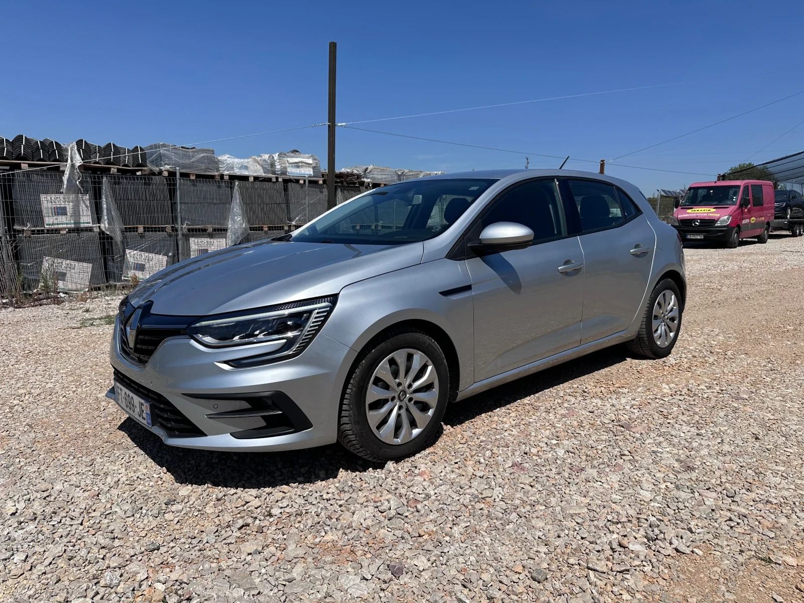 Renault Megane Blue dci Facelift - изображение 7