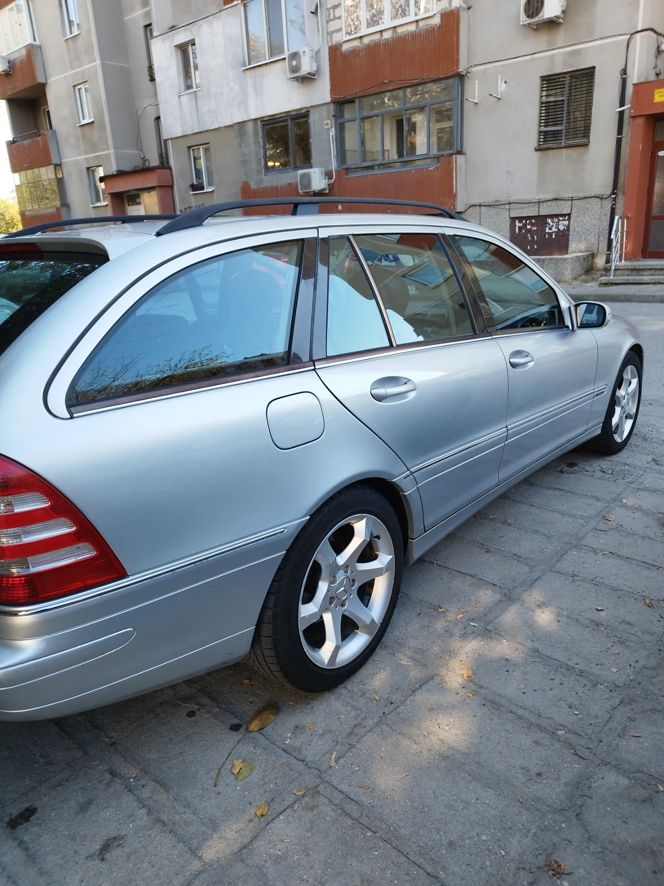 Mercedes-Benz C 220  - изображение 5