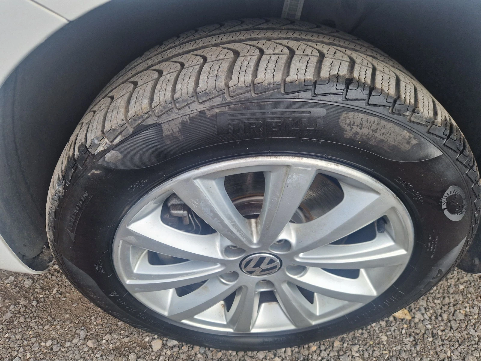 VW Touran 1.4i 16V CNG HI-LINE ITALIA - изображение 4