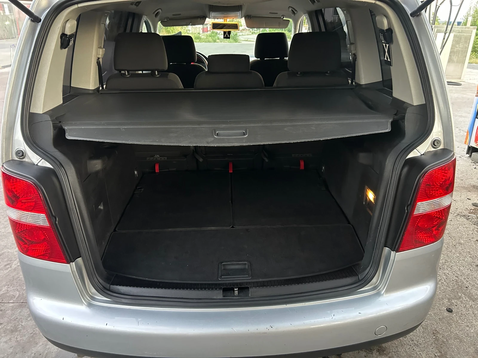 VW Touran  - изображение 8