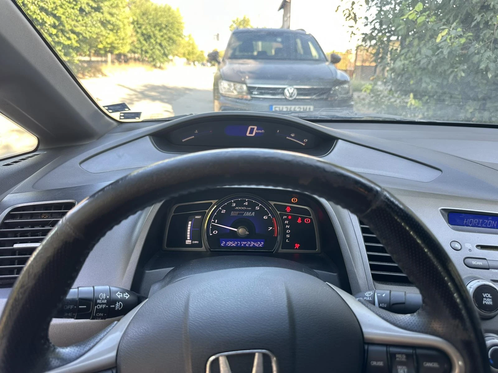 Honda Civic HYBRID - изображение 7