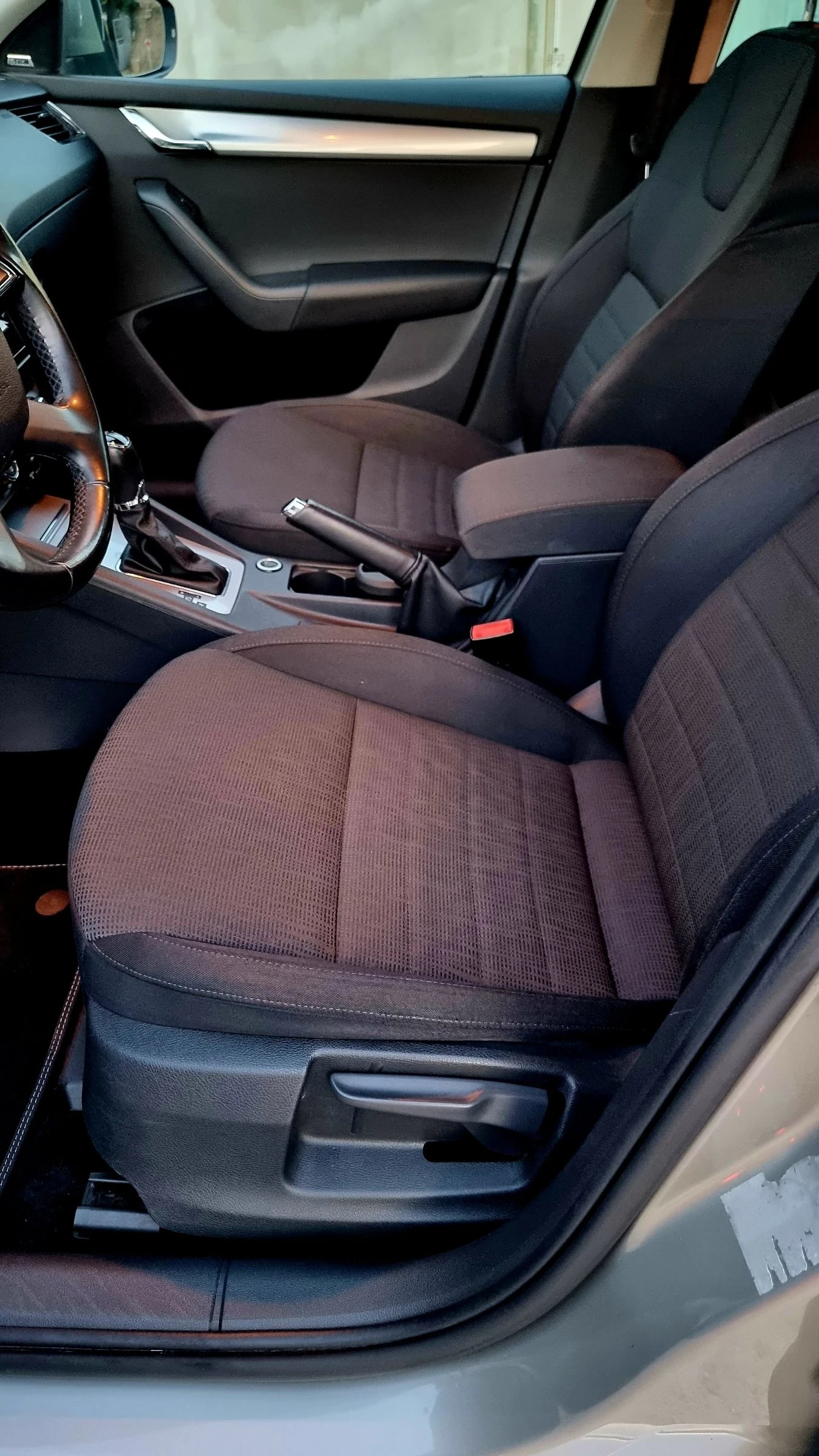 Skoda Octavia 1.4 tsi 140hp - изображение 9