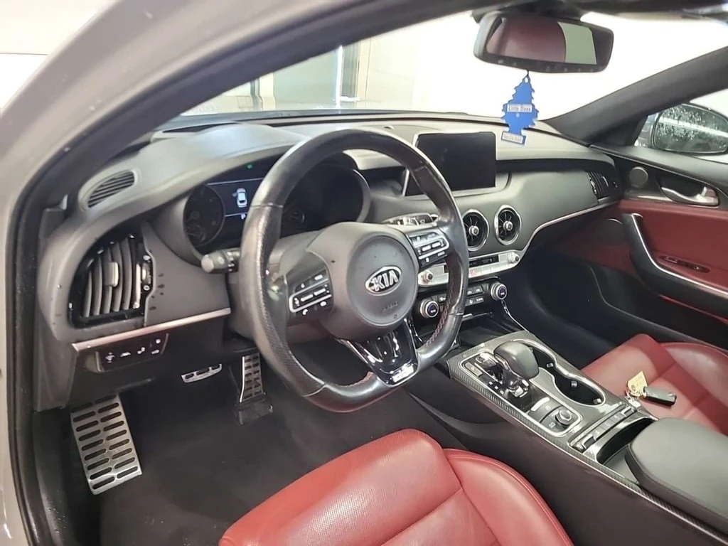 Kia Stinger * GT2 * CARFAX * ЦЕНА ДО БГ - изображение 8