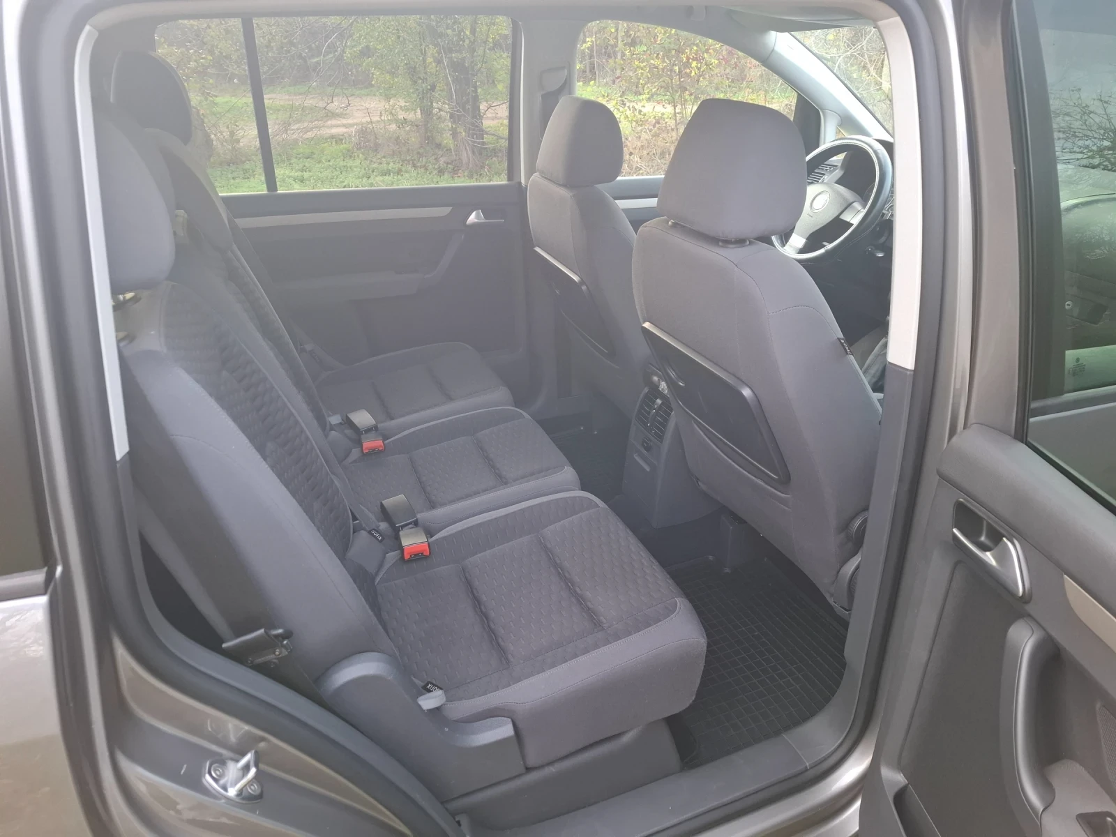 VW Touran 1.9TDi Facelift | Mobile.bg � ����������� 10