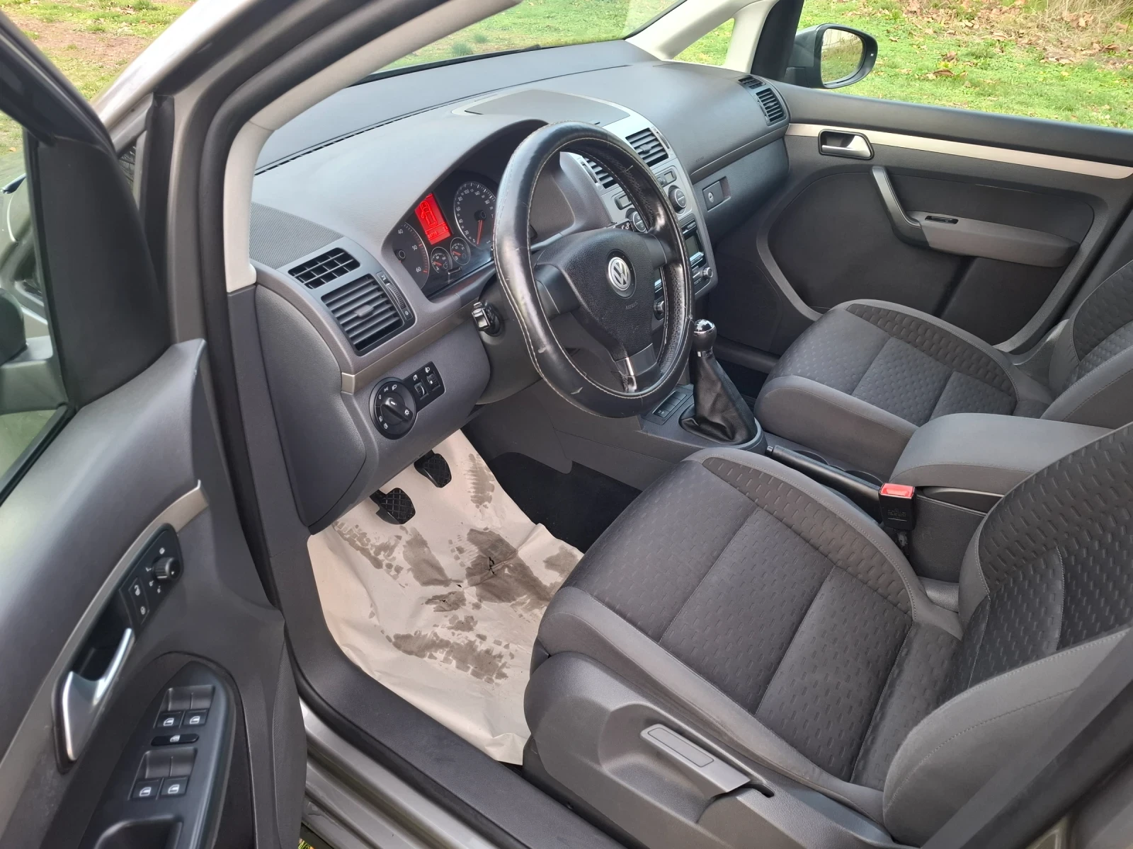 VW Touran 1.9TDi Facelift | Mobile.bg � ����������� 8