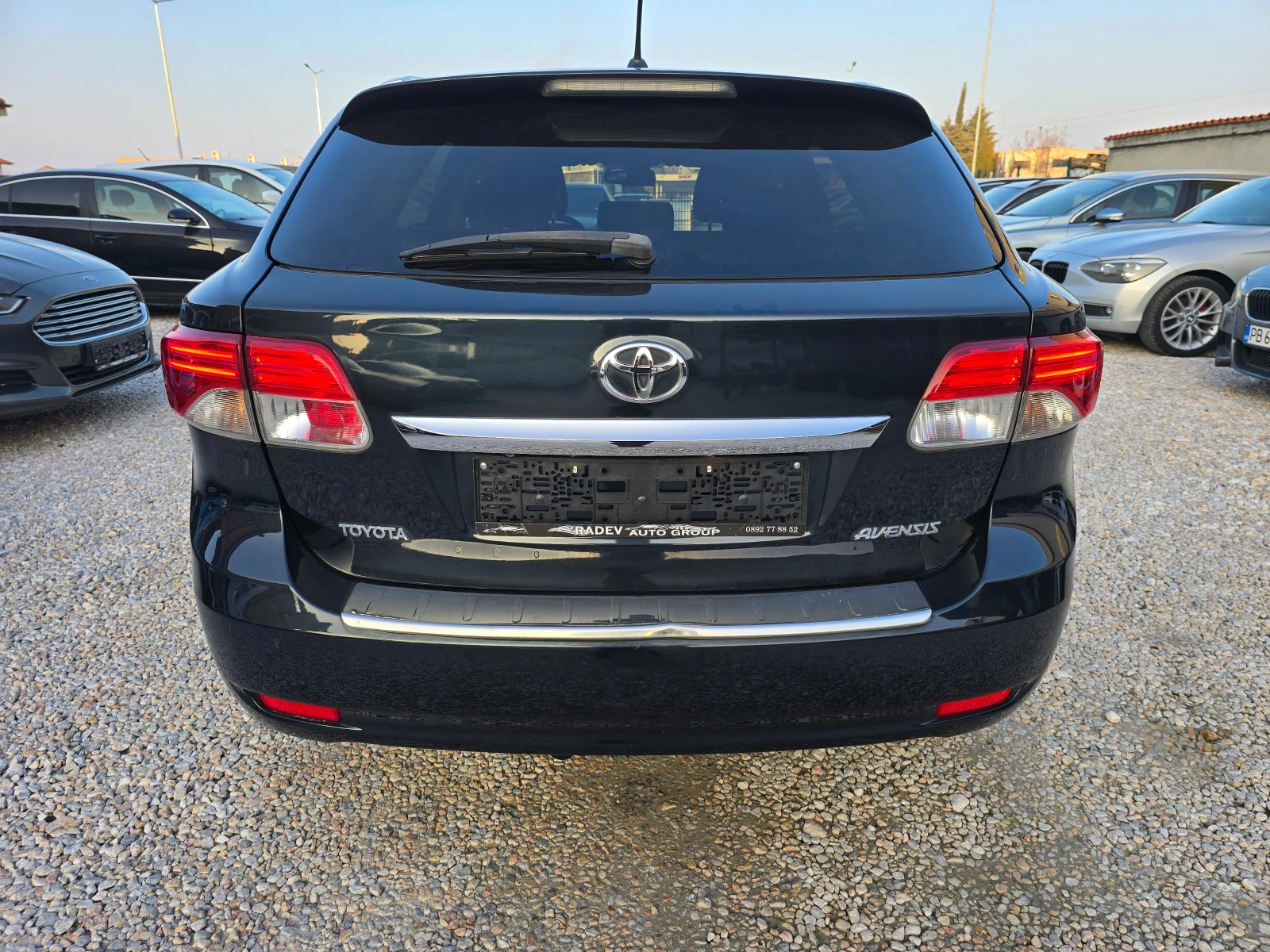 Toyota Avensis 2.0D4D EXECUTIVE/FACELIFT/ - изображение 3