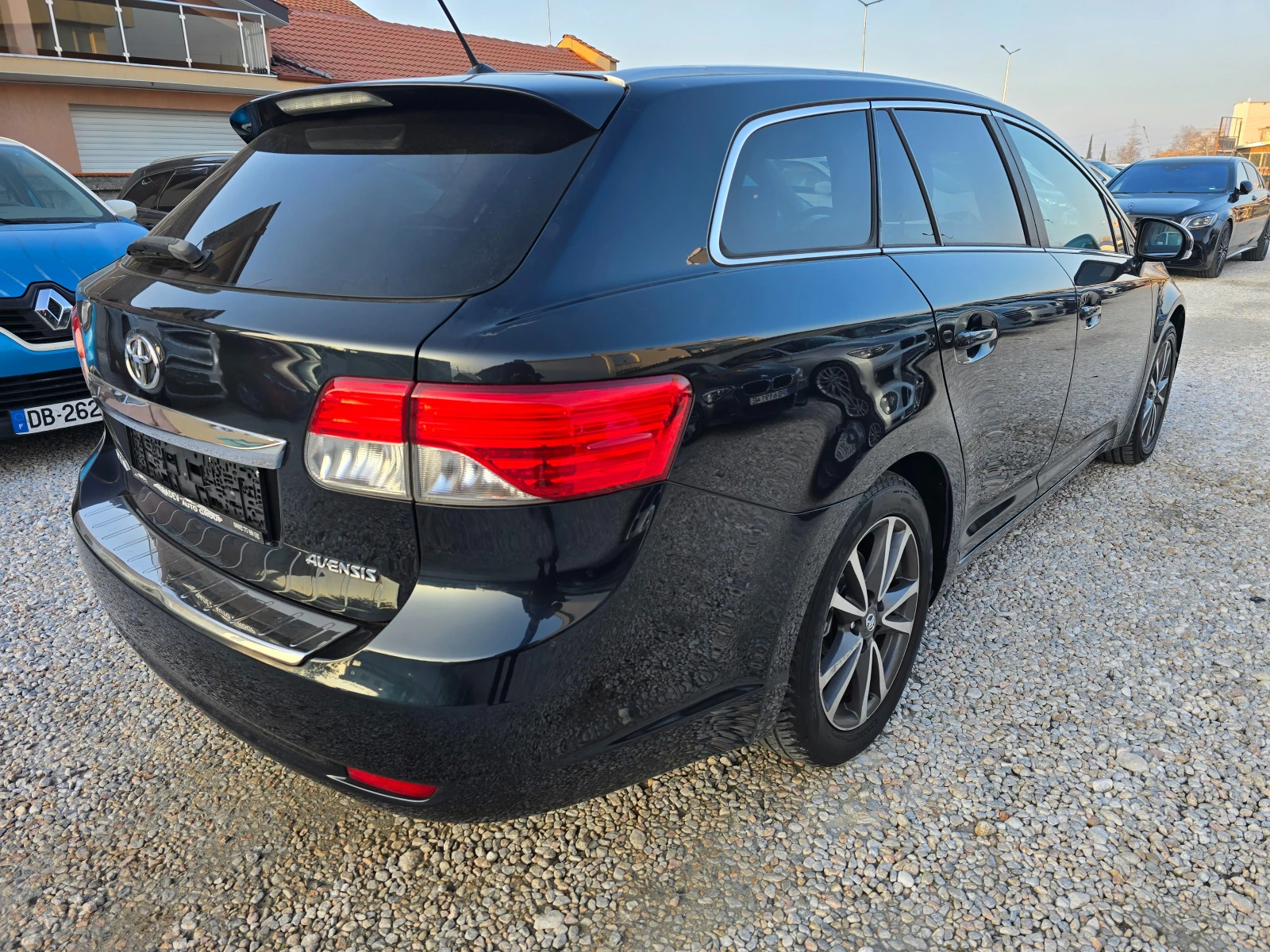 Toyota Avensis 2.0D4D EXECUTIVE/FACELIFT/ - изображение 4