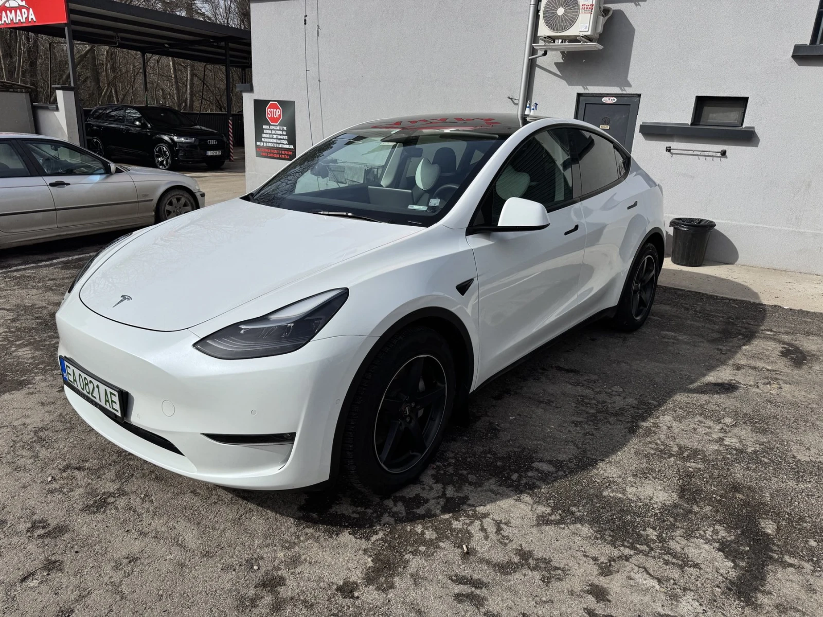 Tesla Model Y Long Range AWD Европейска