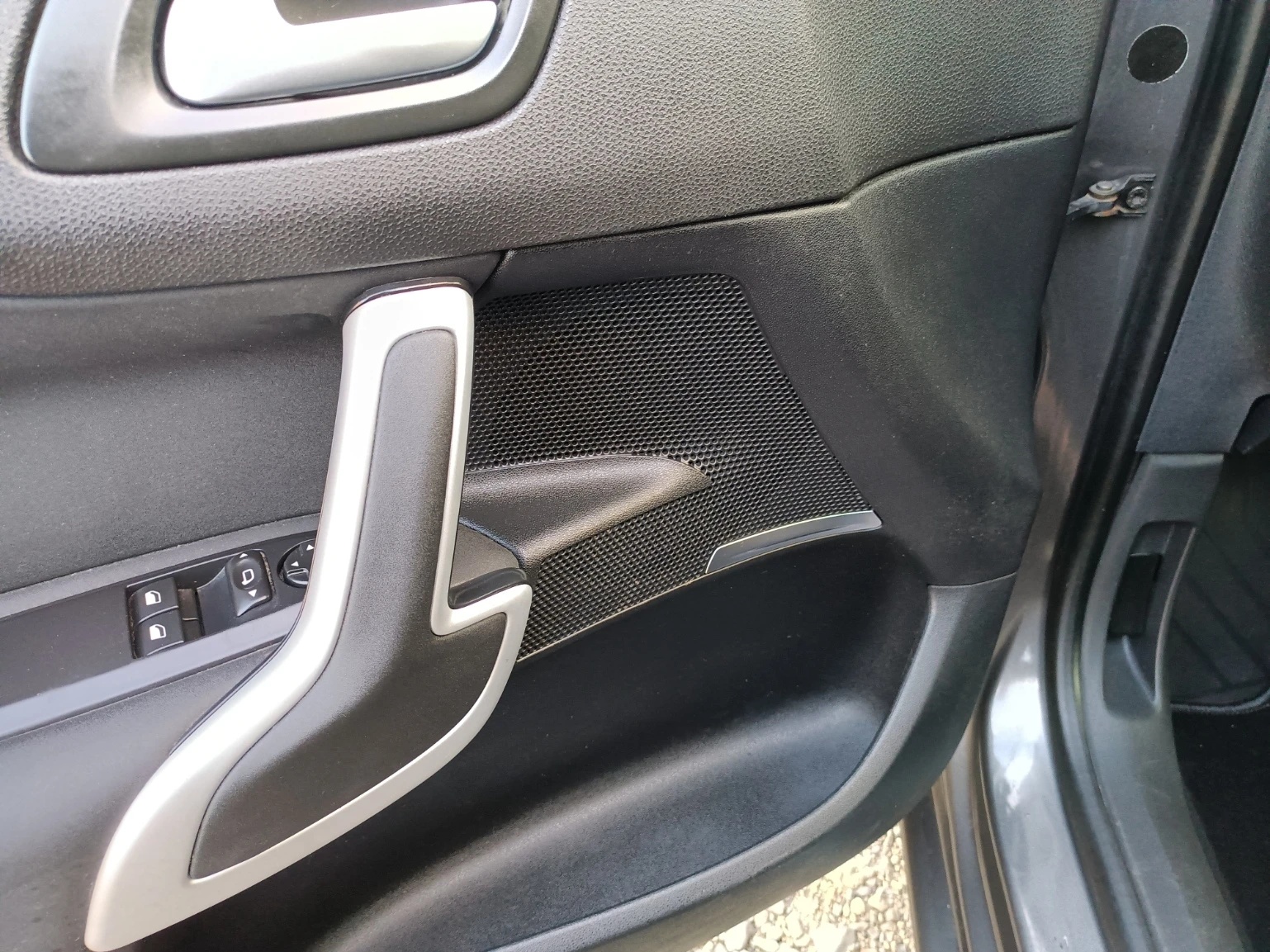 DS DS 4 1.2 PureTech Chic, снимка 17 - Автомобили и джипове - 53839356