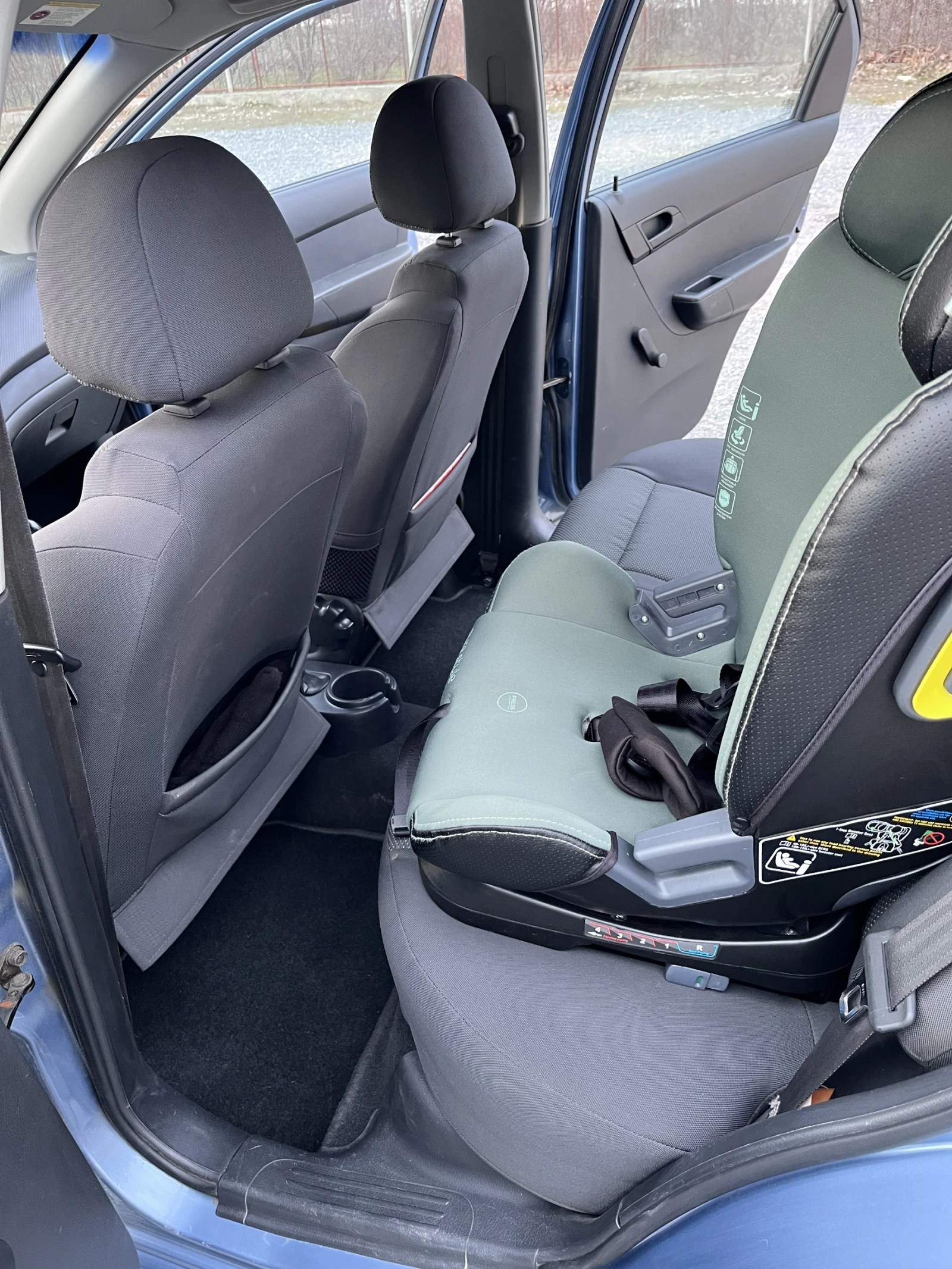 Chevrolet Aveo, снимка 7 - Автомобили и джипове - 53930236