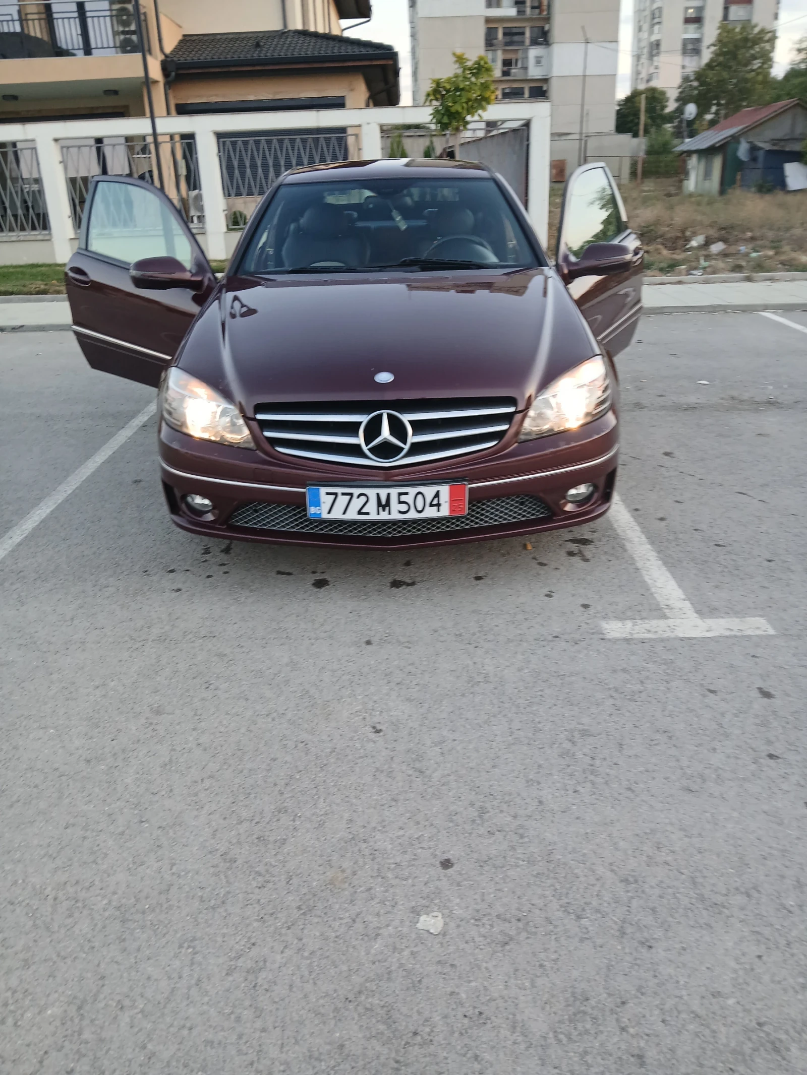 Mercedes-Benz CLC 180, снимка 4 - Автомобили и джипове - 53952177
