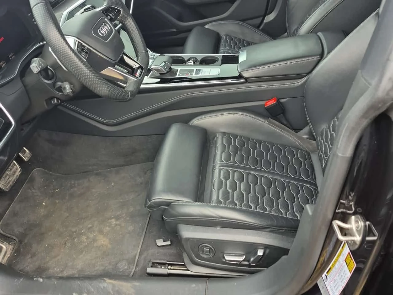 Audi Rs7 HUD| PANO| 360| CARFAX| 2 КЛЮЧА| , снимка 7 - Автомобили и джипове - 54056282