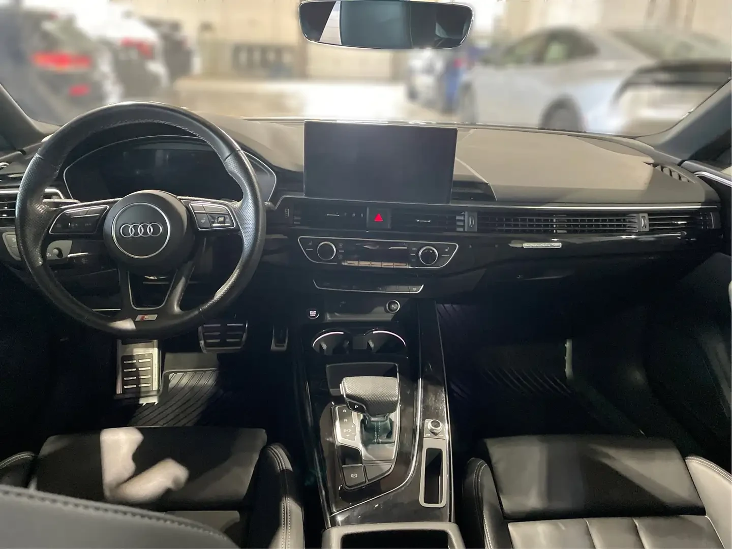 Audi A5 Progressiv 45 TFSI quattro, снимка 8 - Автомобили и джипове - 54554429