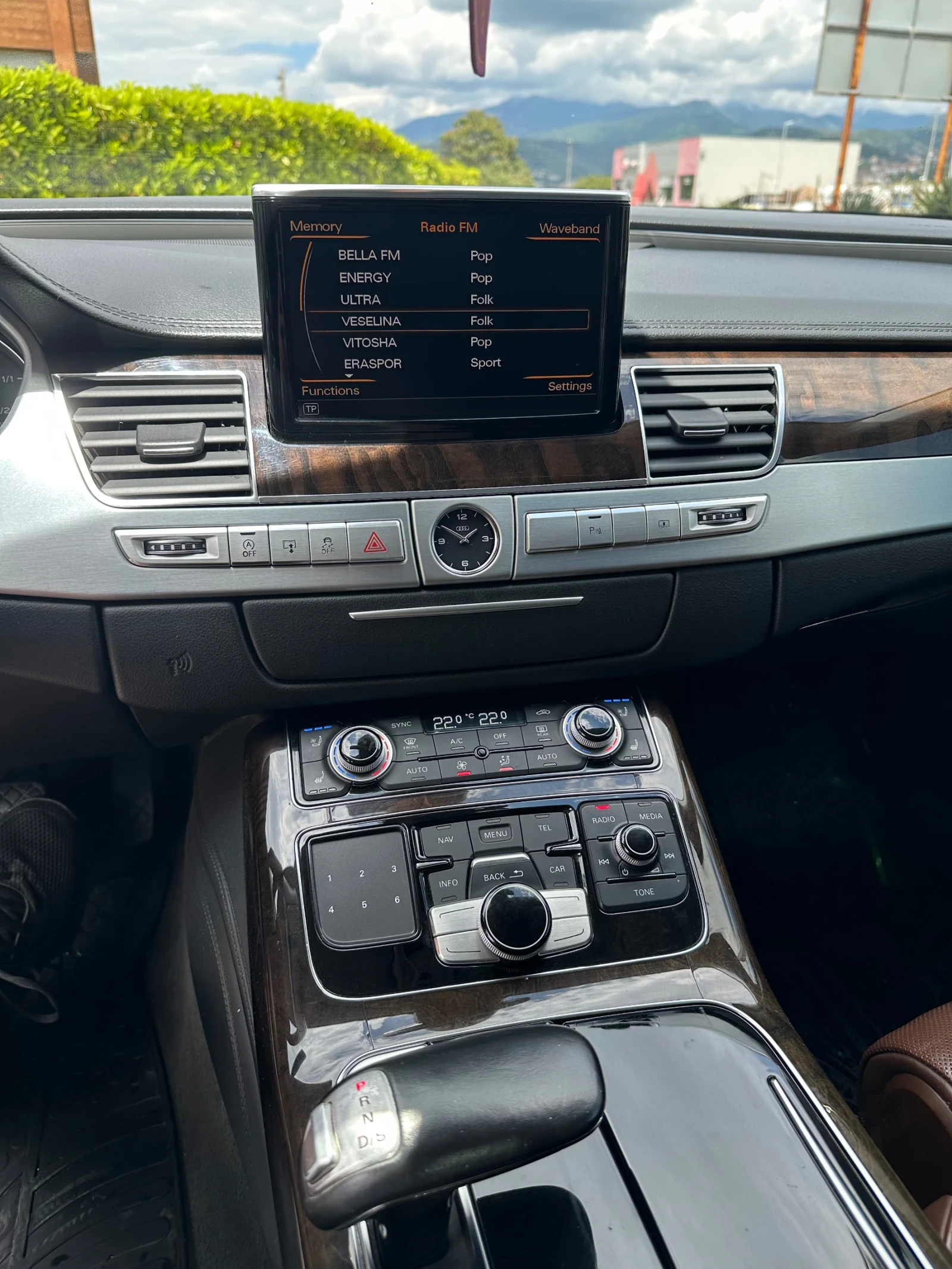 Audi A8 L 3.0d MATRIX БАРТЕР, снимка 6 - Автомобили и джипове - 54566286