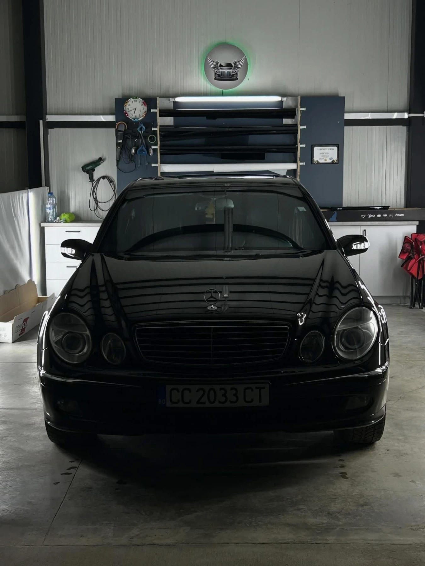 Mercedes-Benz E 320, снимка 11 - Автомобили и джипове - 54746205