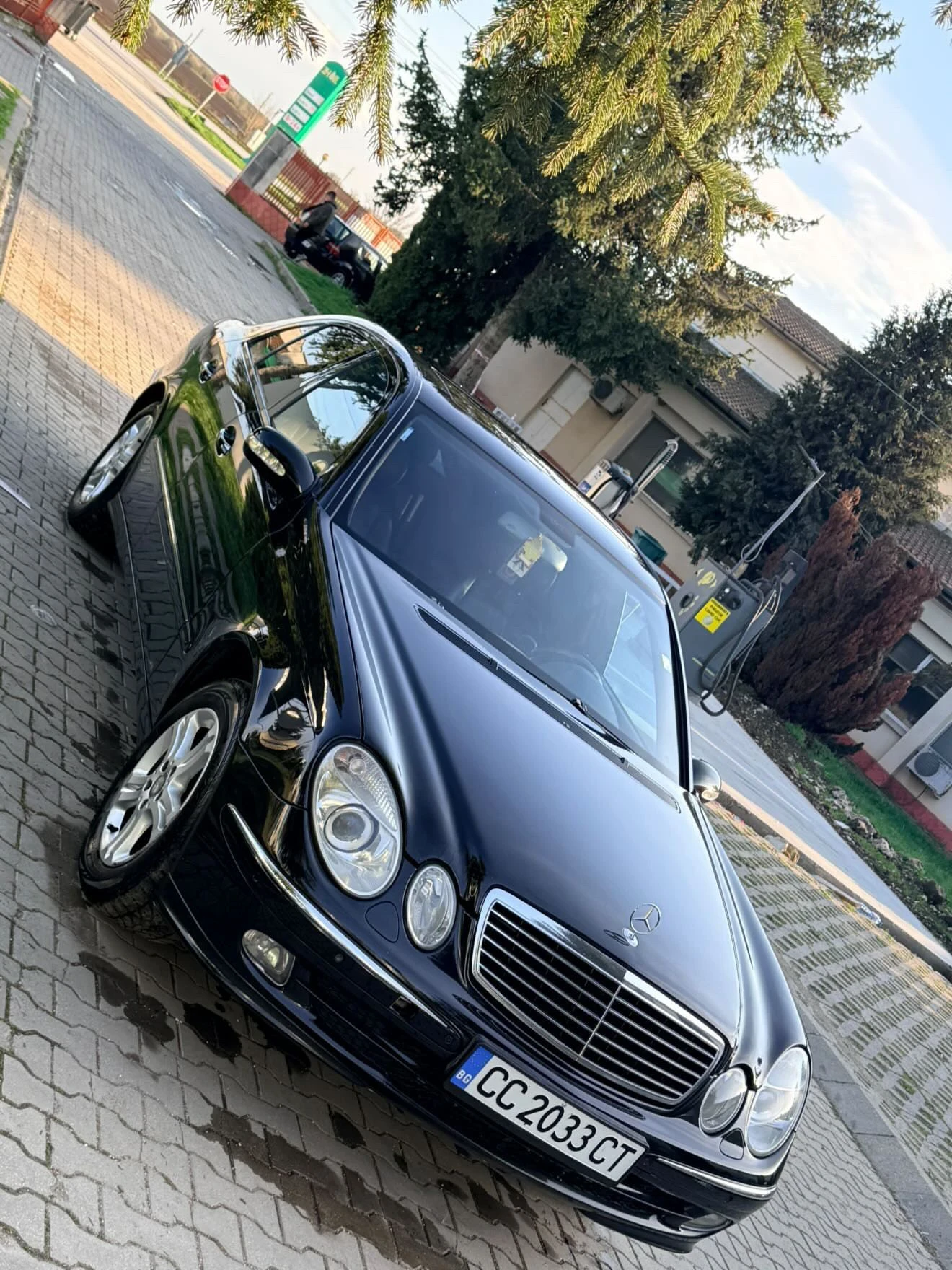 Mercedes-Benz E 320, снимка 3 - Автомобили и джипове - 54746205