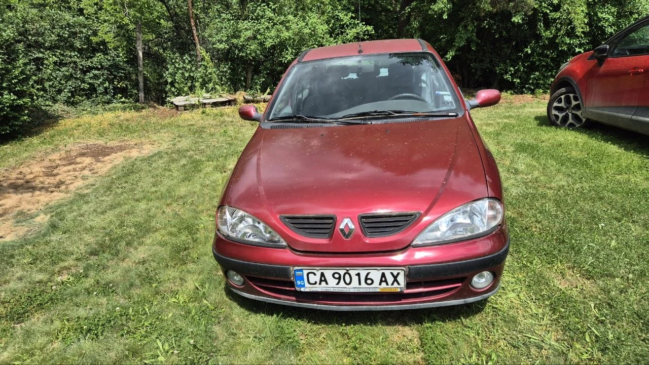 Renault Megane 1.4, снимка 2 - Автомобили и джипове - 54749904