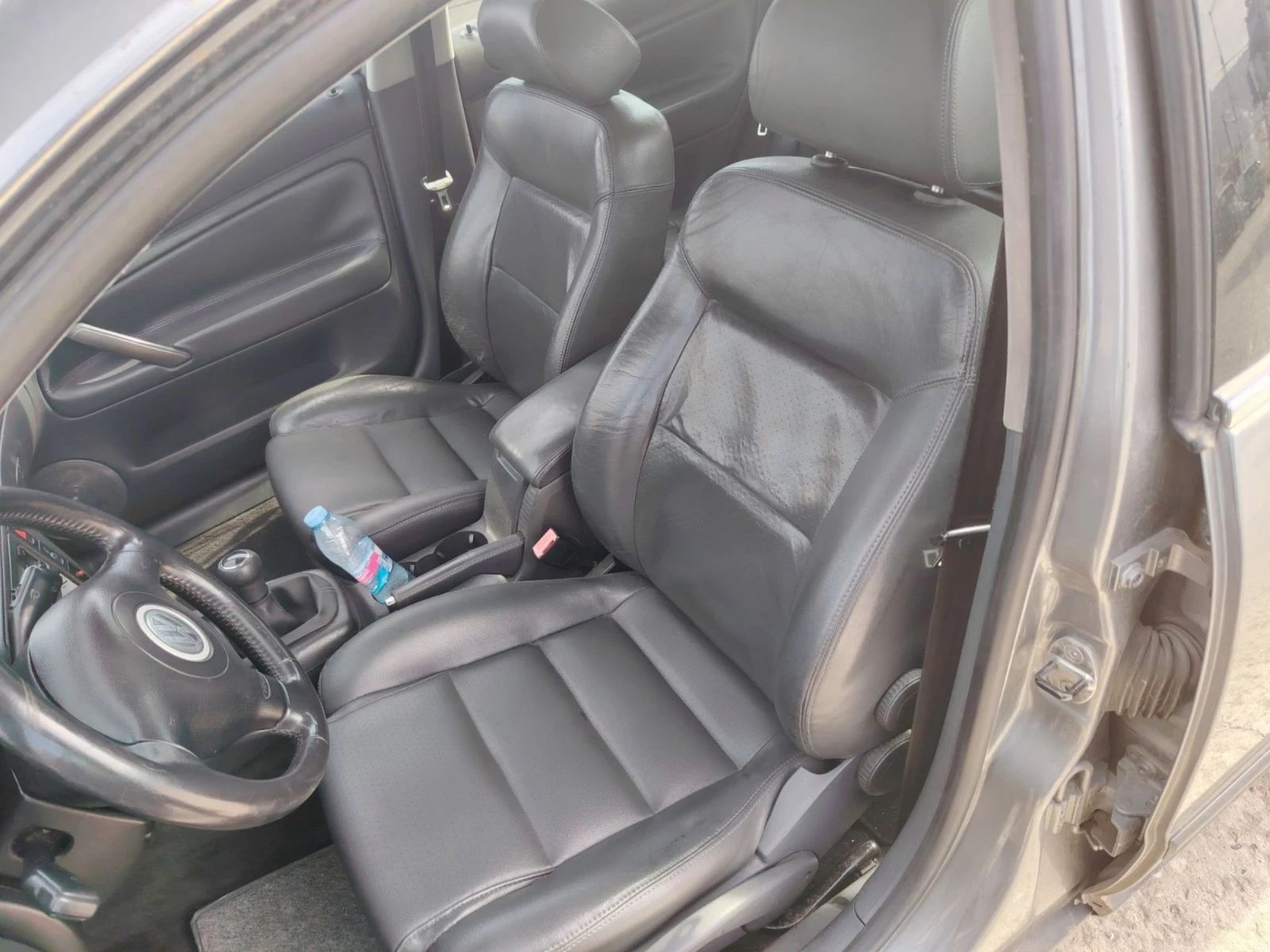 VW Passat 1.9TDI, снимка 5 - Автомобили и джипове - 54823551