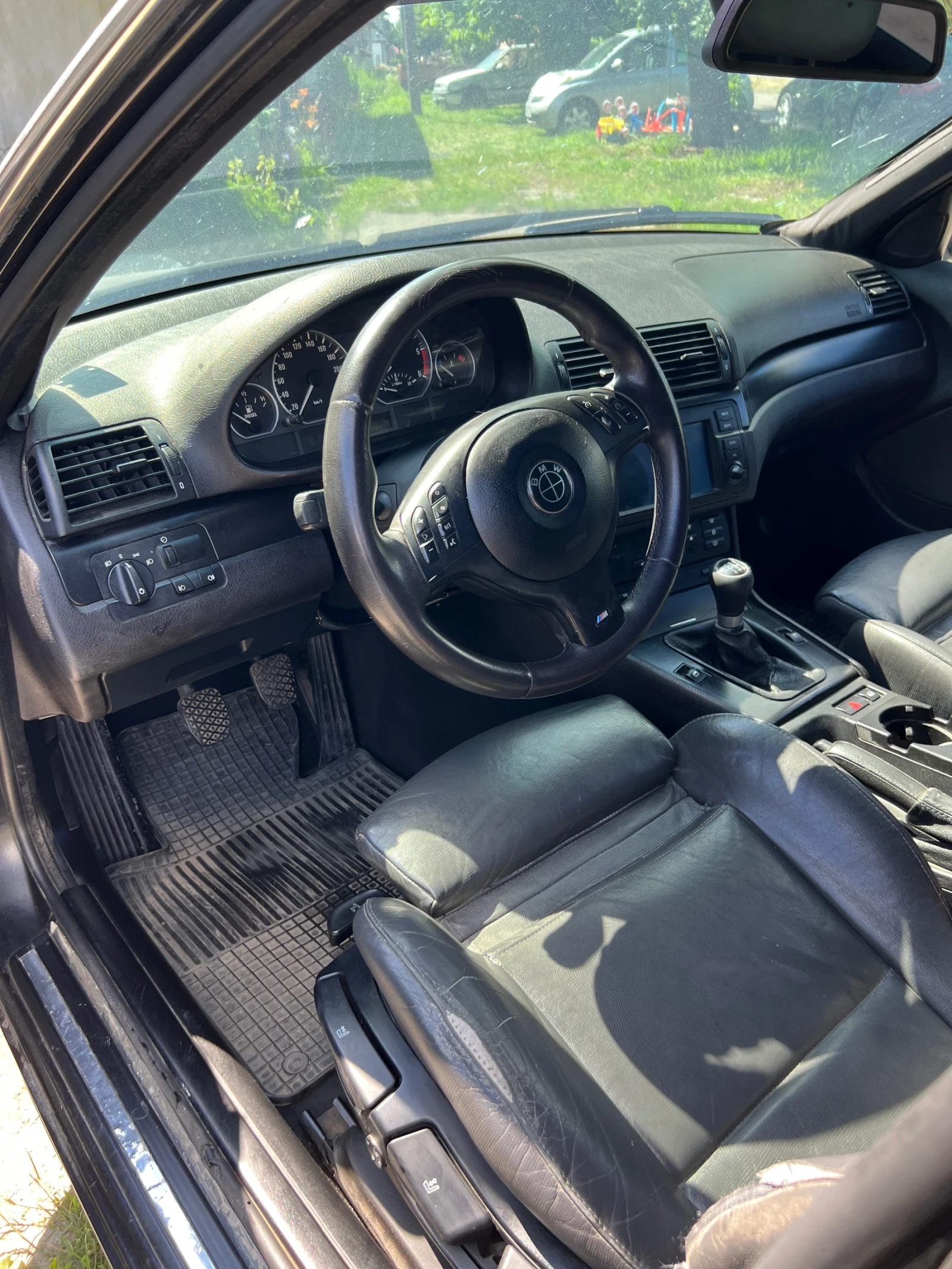 BMW 320 6sk/navi, снимка 5 - Автомобили и джипове - 54982003