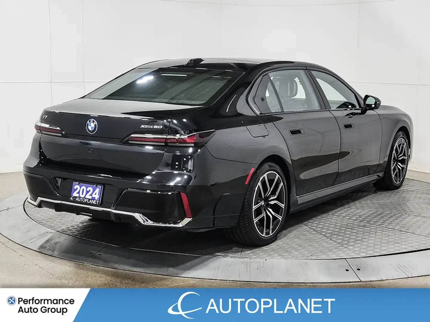BMW i7 xDrive60* Bower Wilkins* 6k km , снимка 4 - Автомобили и джипове - 55186674