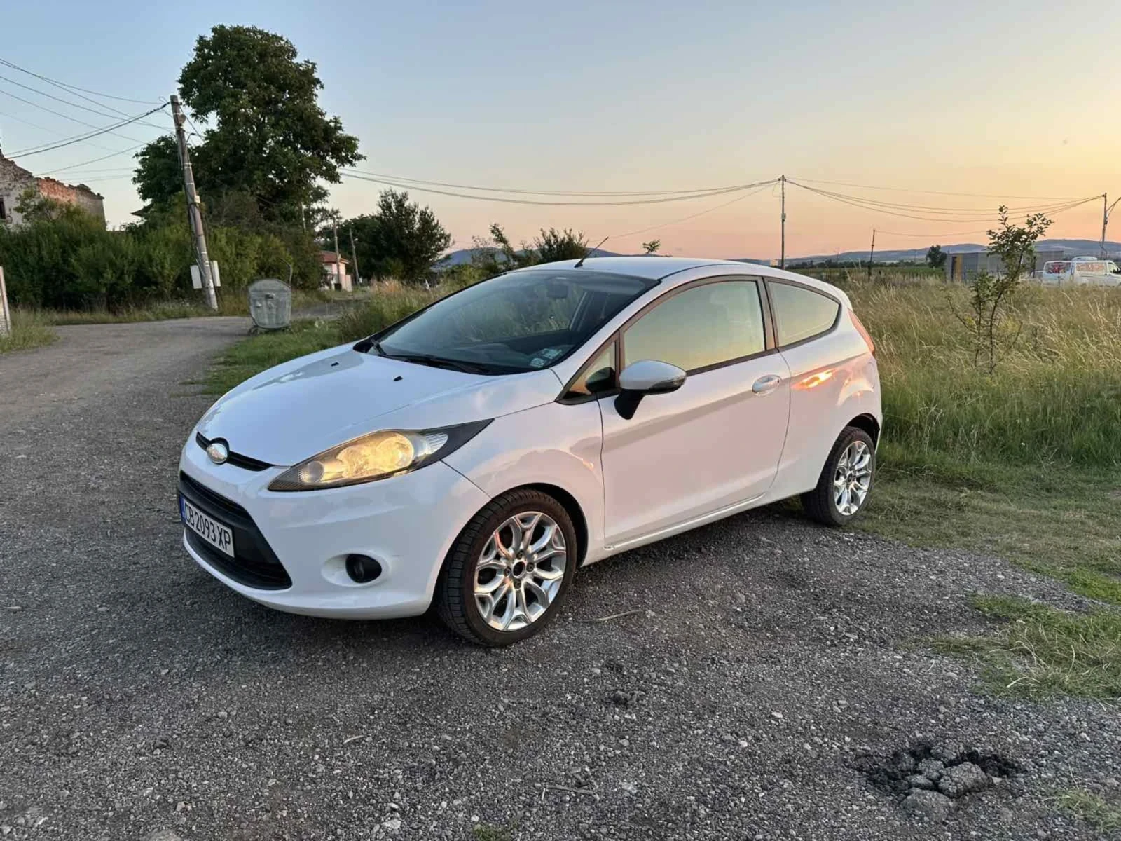 Ford Fiesta 1.4 tdci Климатик, снимка 5 - Автомобили и джипове - 55235488