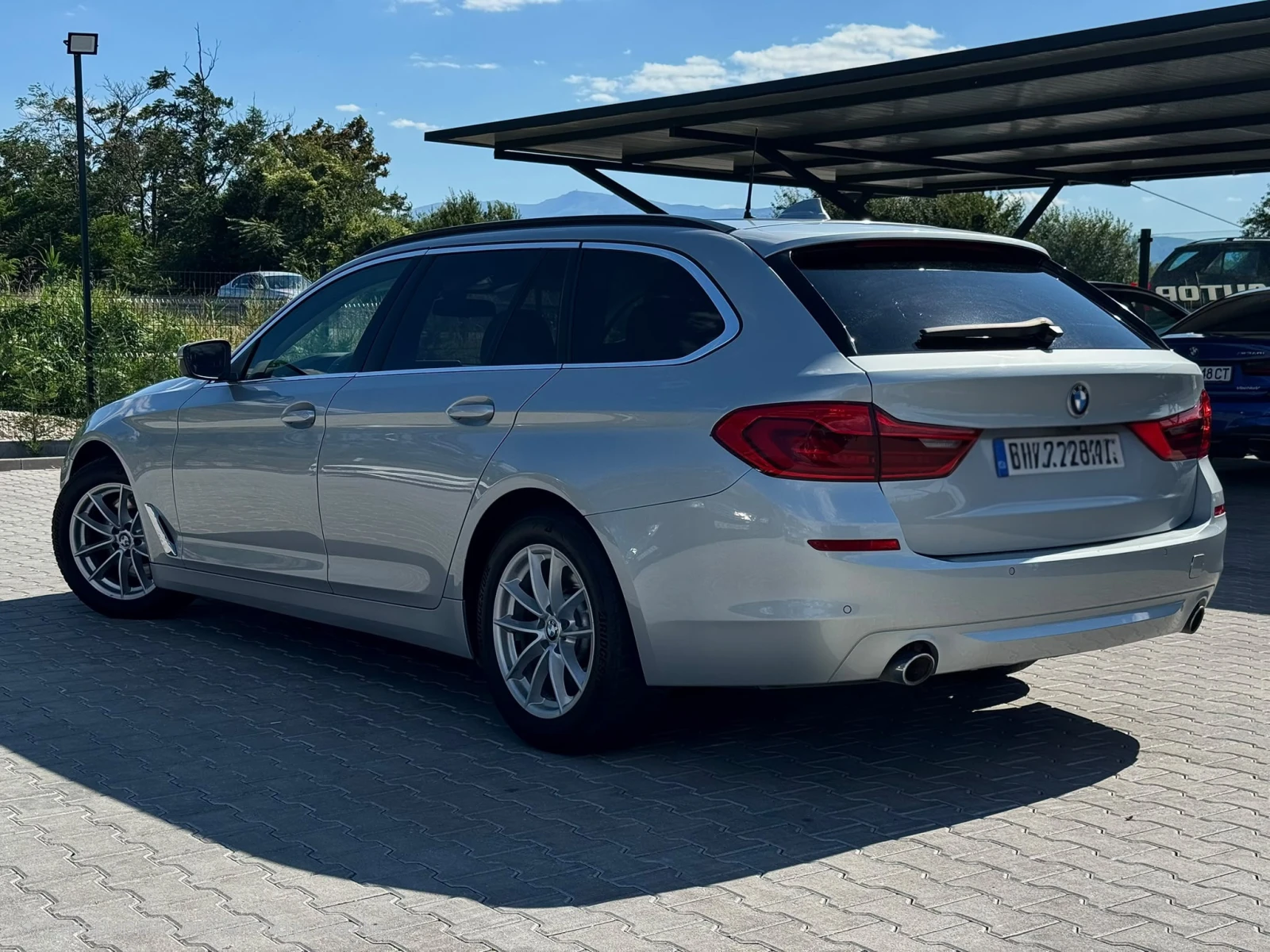 BMW 530 Xd* touring* , снимка 4 - Автомобили и джипове - 55237727