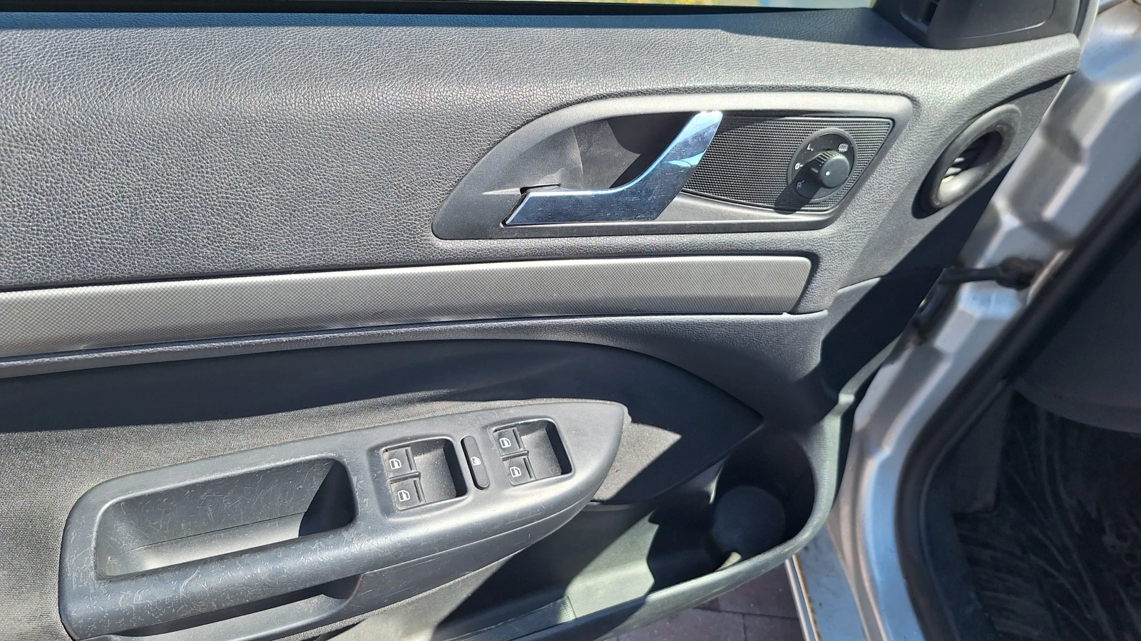 Skoda Octavia Octavia 2 4х4, снимка 8 - Автомобили и джипове - 55544414