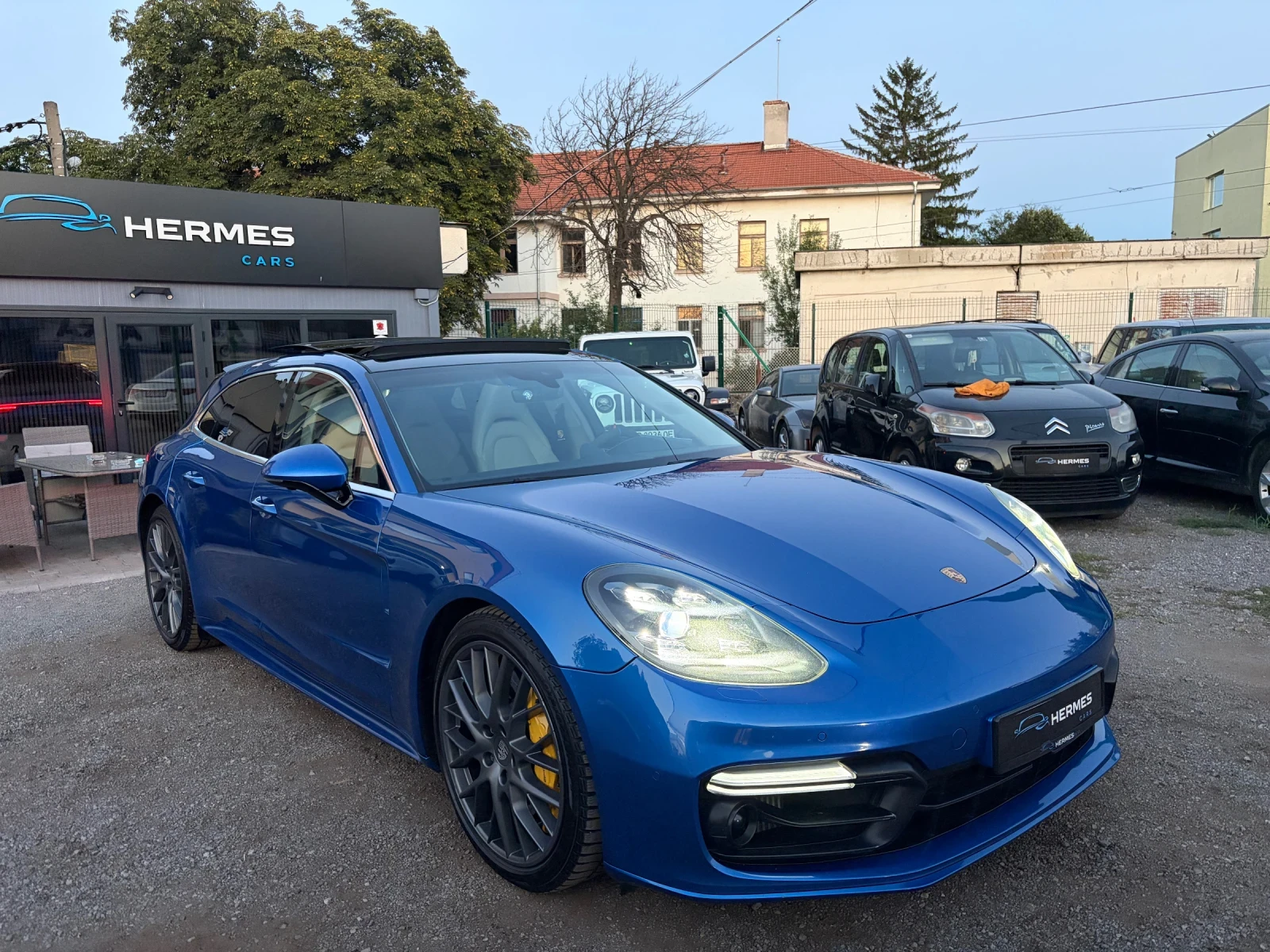 Porsche Panamera * Turbo* Ceramic* Sport turismo* , снимка 2 - Автомобили и джипове - 55633334