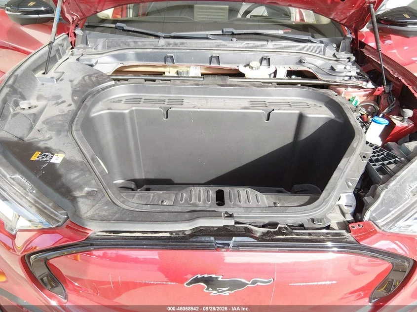 Ford Mustang Mach-E Premium, снимка 10 - Автомобили и джипове - 56320042