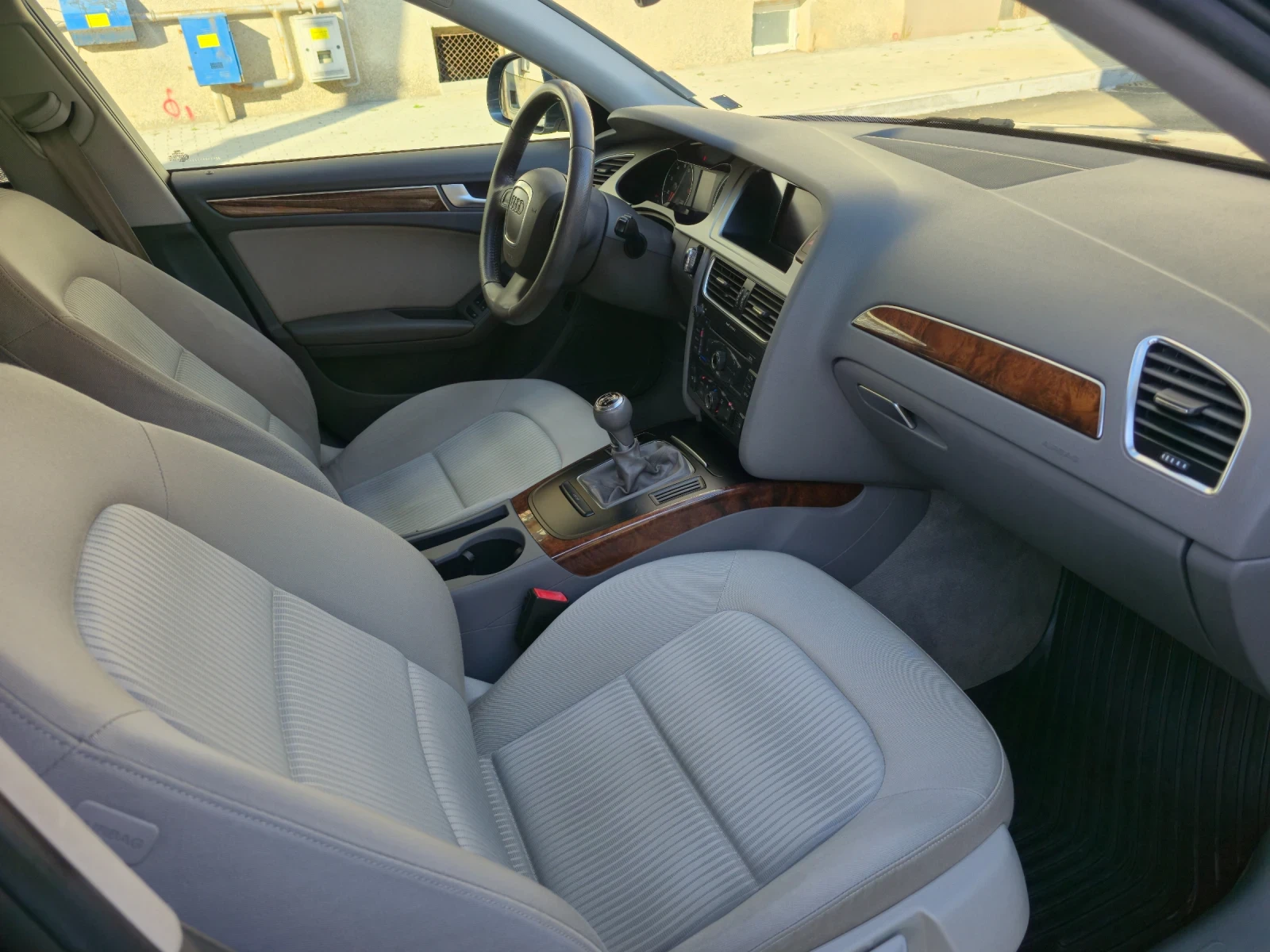 Audi A4 1.8TFSI | Mobile.bg � ����������� 2