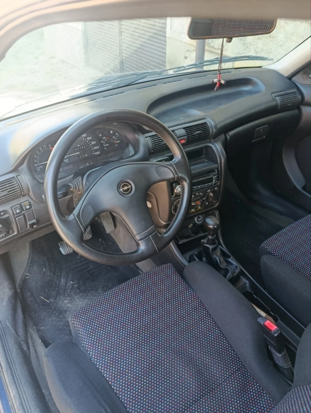 Opel Astra, снимка 8 - Автомобили и джипове - 56602783