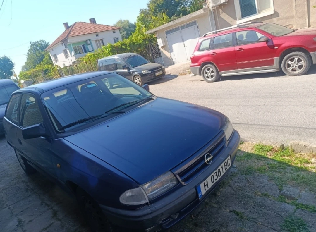 Opel Astra, снимка 7 - Автомобили и джипове - 56602783