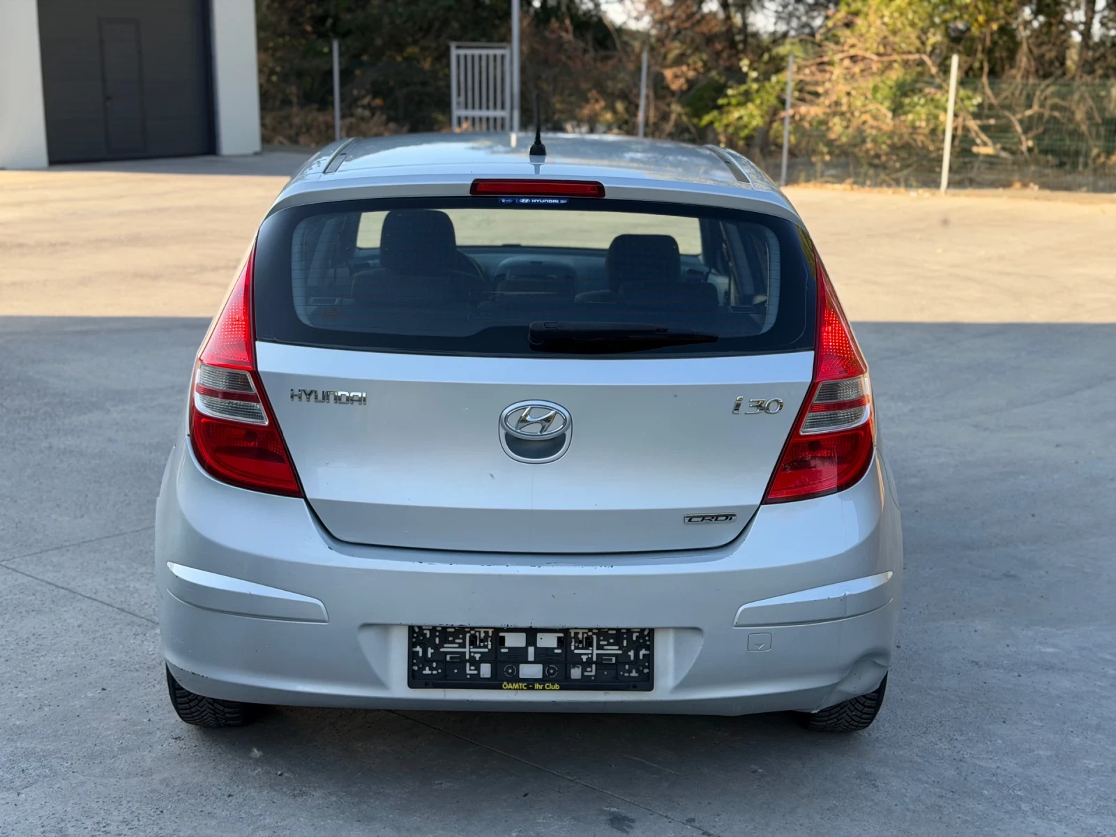 Hyundai I30 1.6 CRDI, снимка 6 - Автомобили и джипове - 56630314