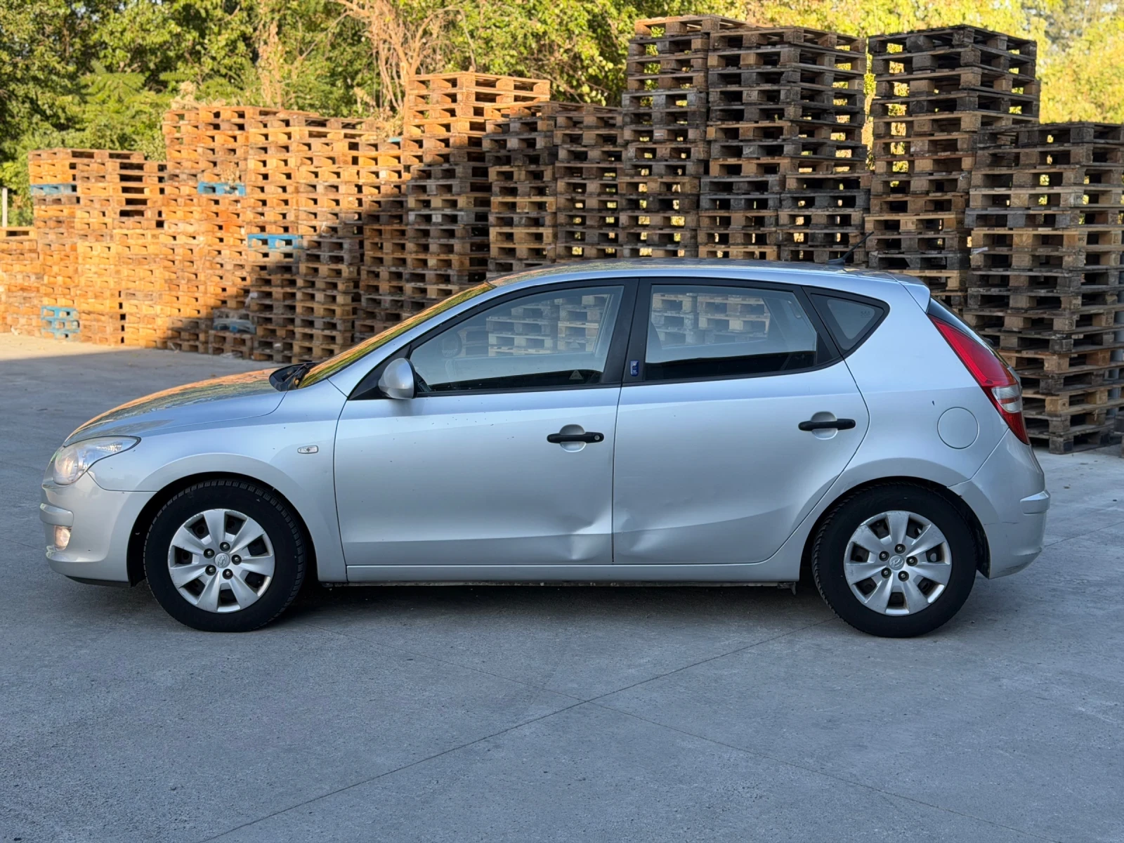 Hyundai I30 1.6 CRDI, снимка 7 - Автомобили и джипове - 56630314