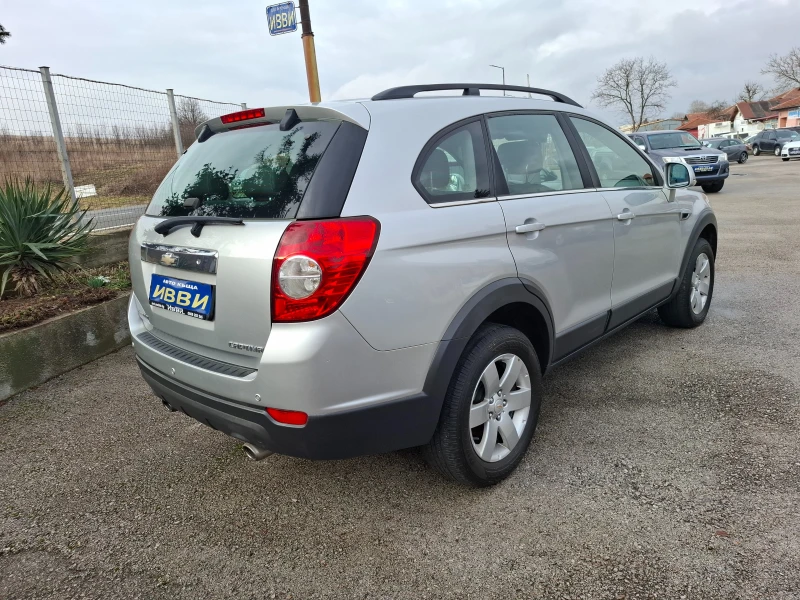 Chevrolet Captiva 2.2 CDTI  !!! 139 000 км !!!, снимка 13 - Автомобили и джипове - 50962408