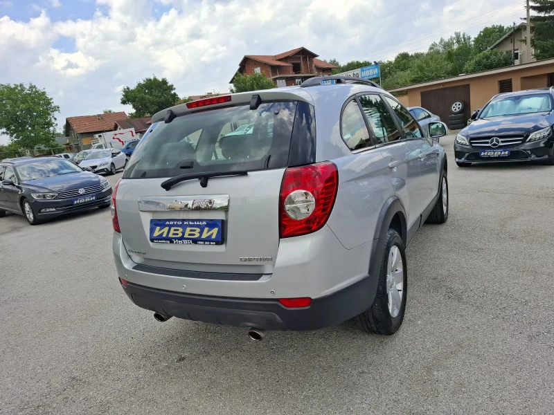 Chevrolet Captiva 2.2 CDTI  !!! 139 х км !!!, снимка 4 - Автомобили и джипове - 50962408